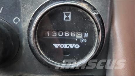 Volvo EW145BP Bageri na kotačima