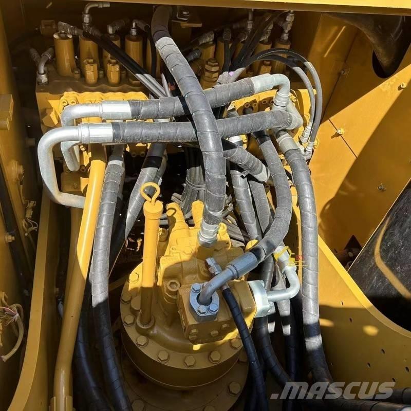 CAT 320 D Bageri gusjeničari