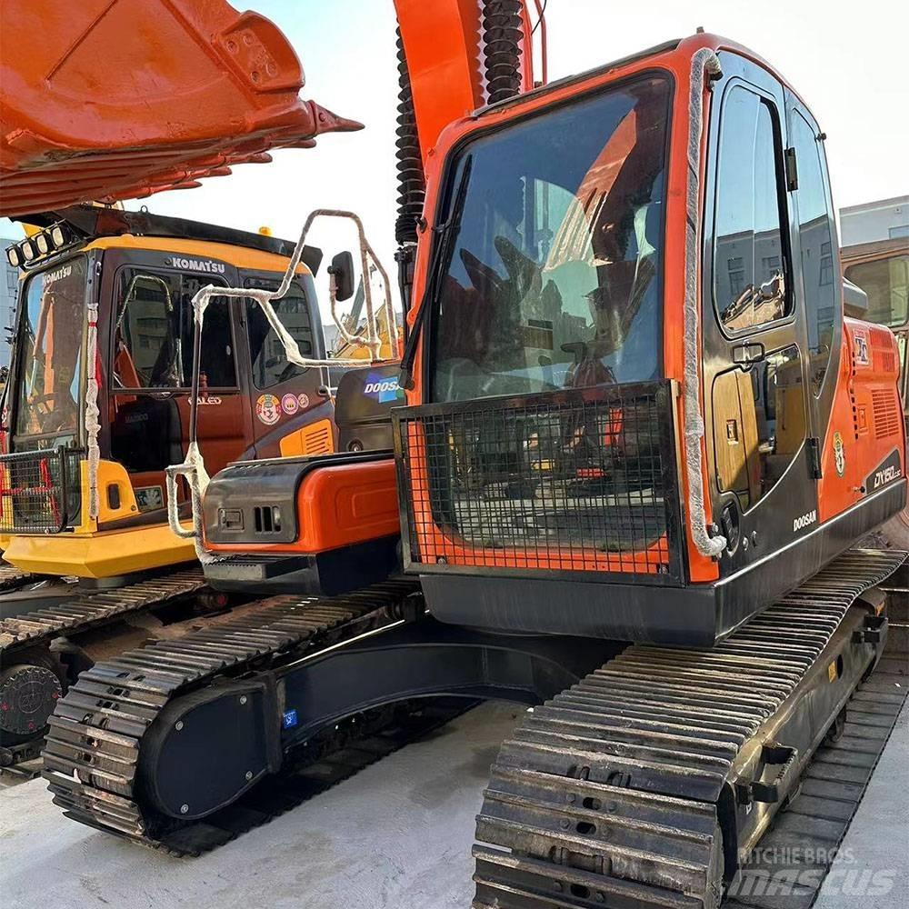 Doosan DX150LC-9C Bageri gusjeničari