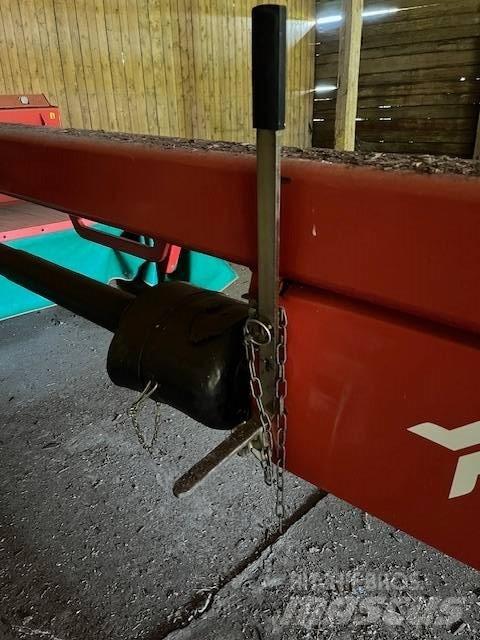 Kverneland 4232 CT Uređaji za kosilice