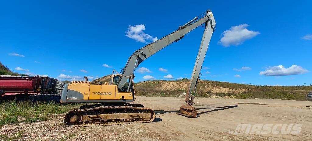 Volvo EC 240 C LR Bageri dugog dosega