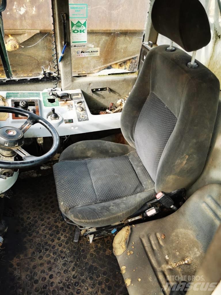 Terex TA 25 Zglobni demperi