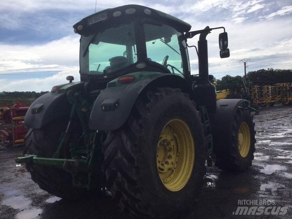 John Deere 6250R Traktori