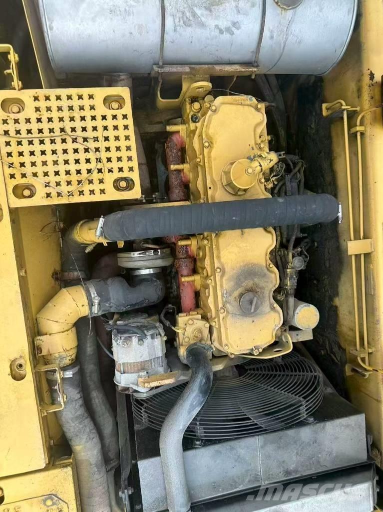 CAT 325 CL Bageri gusjeničari