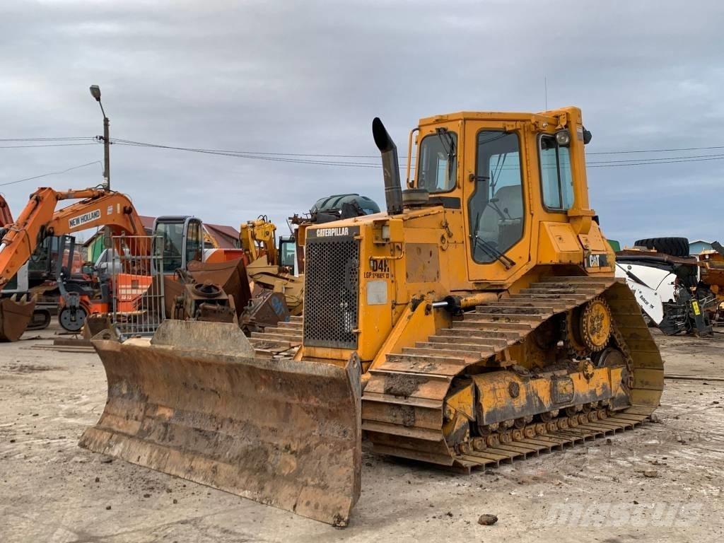 CAT D 4 H LGP II Buldožeri gusjeničari