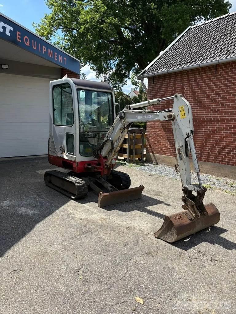 Takeuchi TB 016 Mini bageri <7t