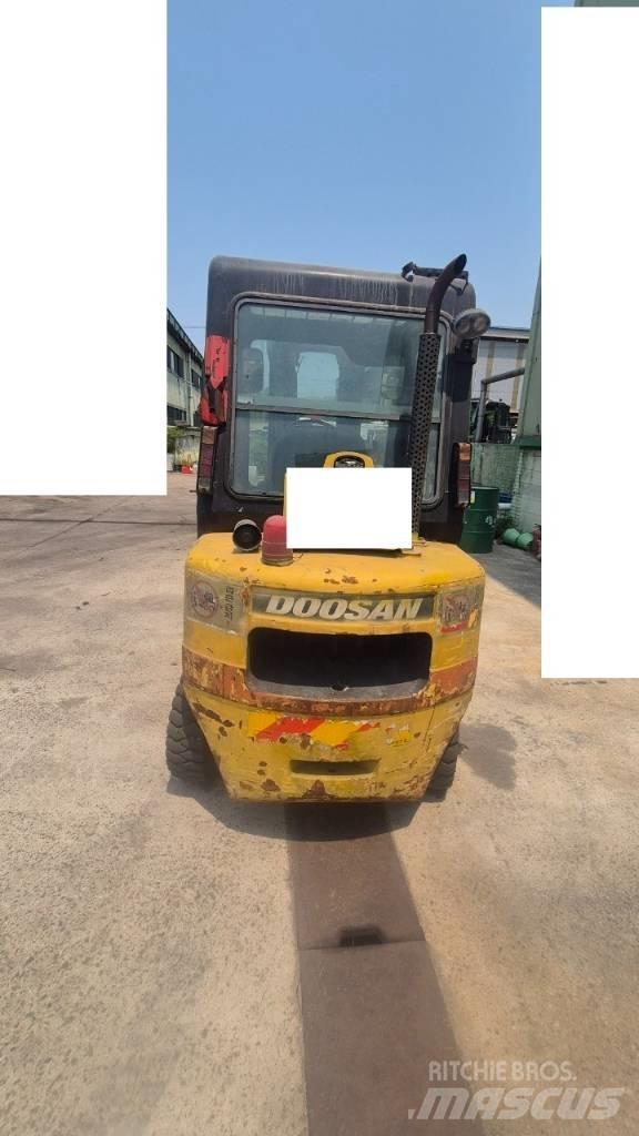 Hyundai D30 Viličari - ostalo