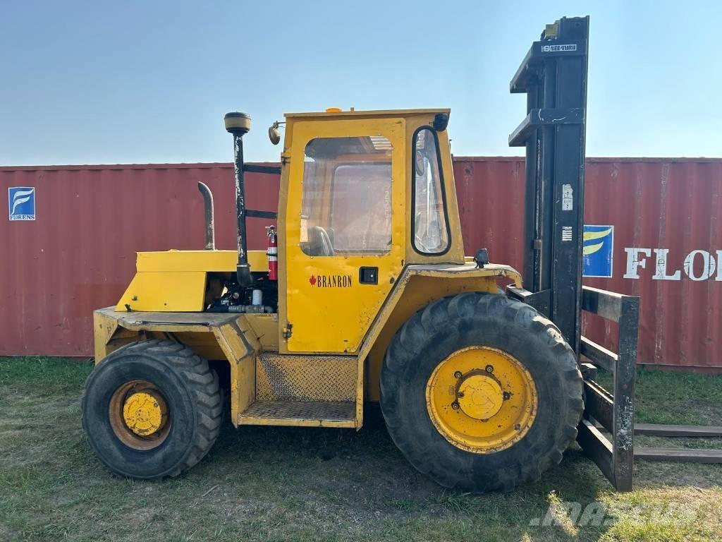 Sellick S80 Terenski viličar