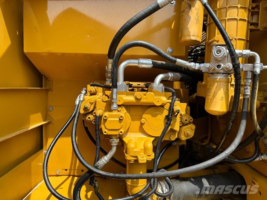 CAT CAT320C Midi bageri 7t – 12t