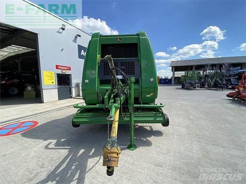 John Deere 864 Balirke za kockaste bale
