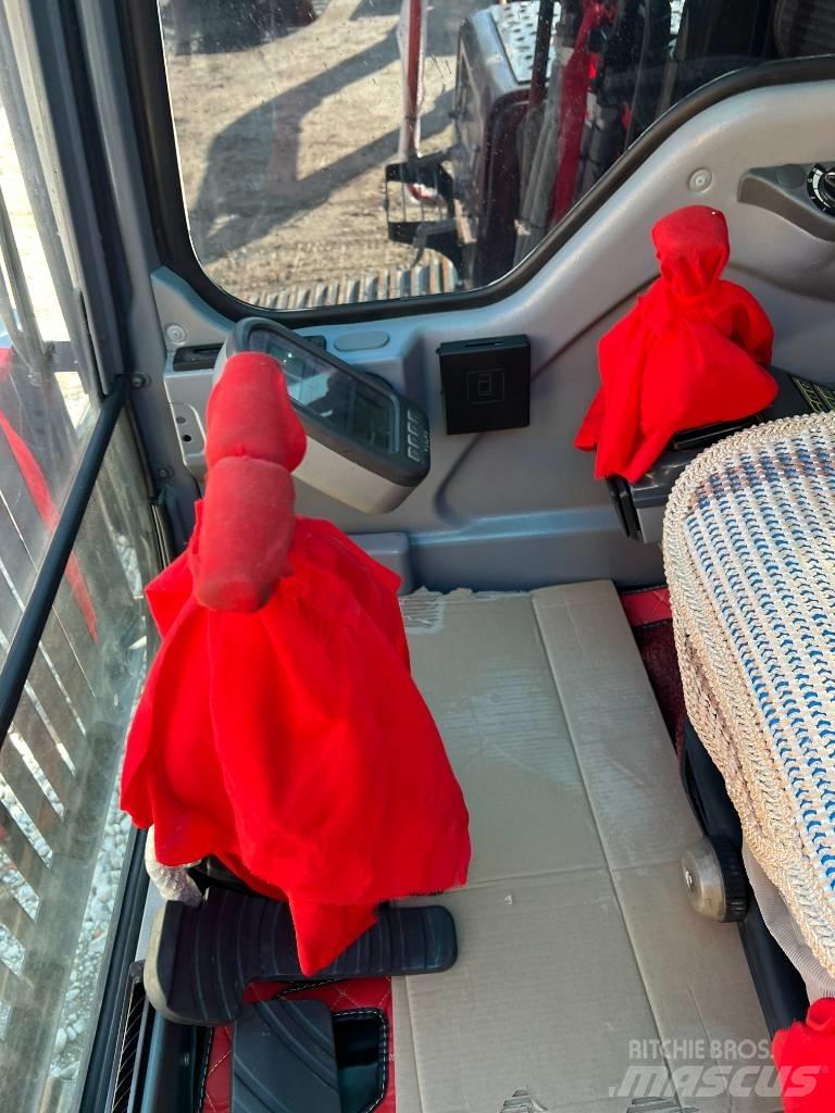 Volvo EC240DL Bageri gusjeničari