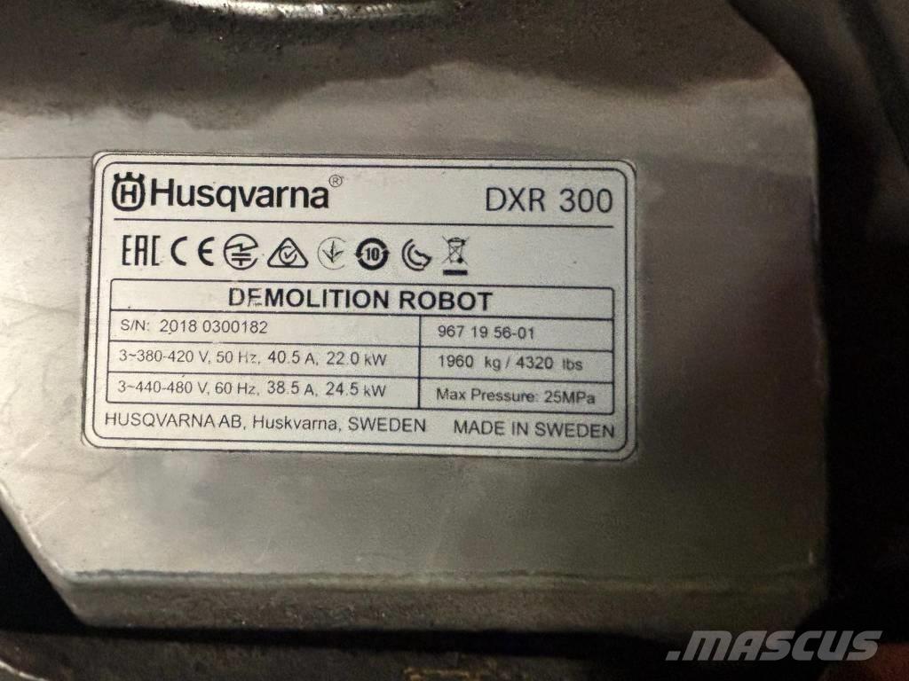 Husqvarna DXR 300 Bageri za rušenje