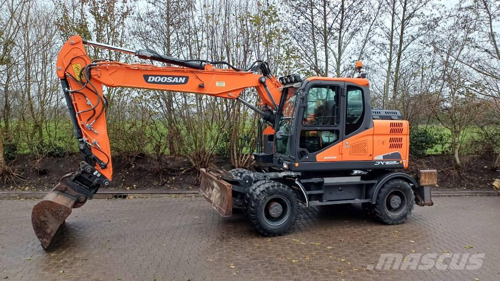 Doosan DX 165 W-5 Bageri na kotačima