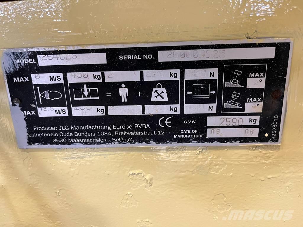 JLG 2646 ES Škaraste platforme