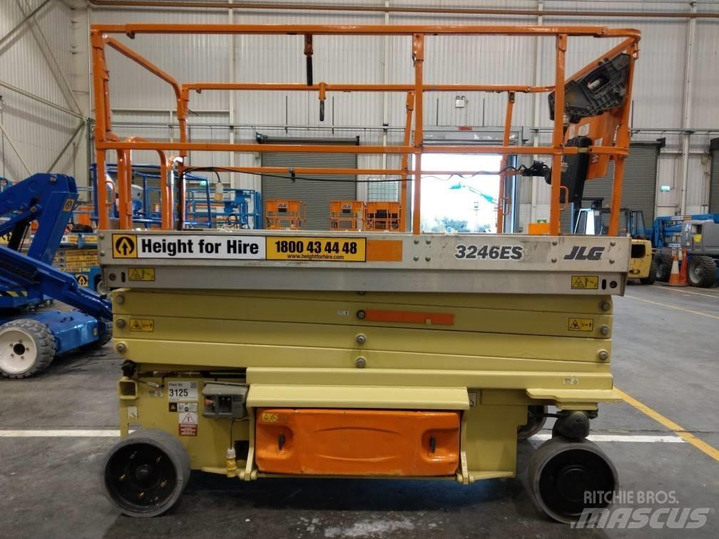 JLG ES 3246 Škaraste platforme