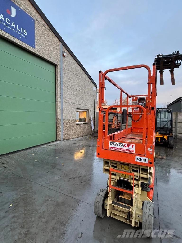 JLG 2032 ES Škaraste platforme