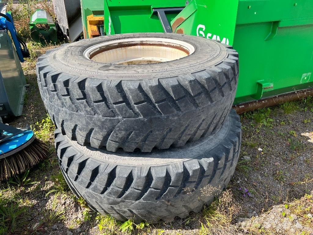 Nokian 16.9 R28 Gume, kotači i naplatci