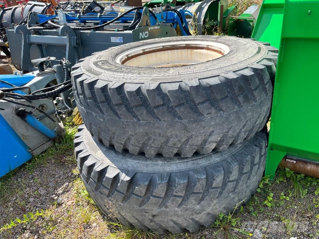 Nokian 16.9 R28 Gume, kotači i naplatci