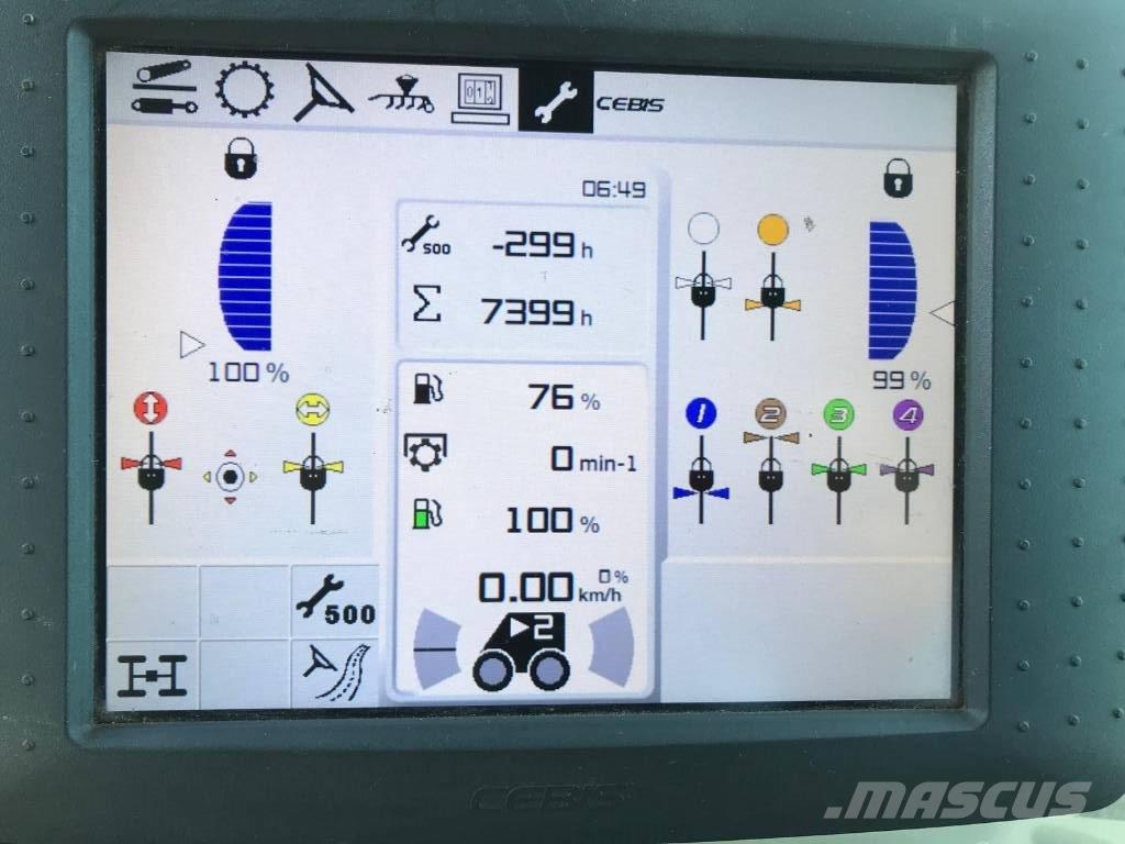 CLAAS XERION 4500 VC Traktori