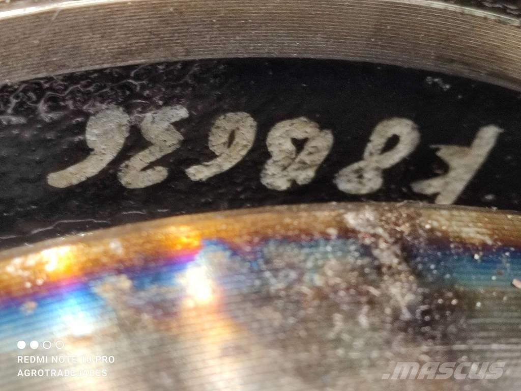 Genie GTH 2506 hub Osi