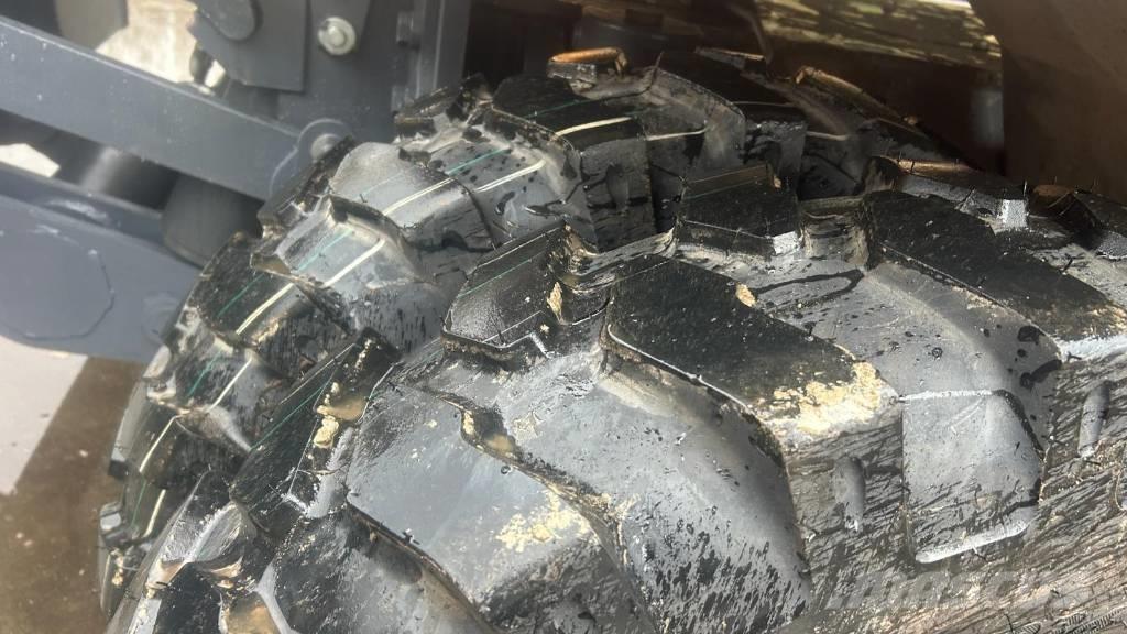 Doosan DX 170 W Bageri na kotačima