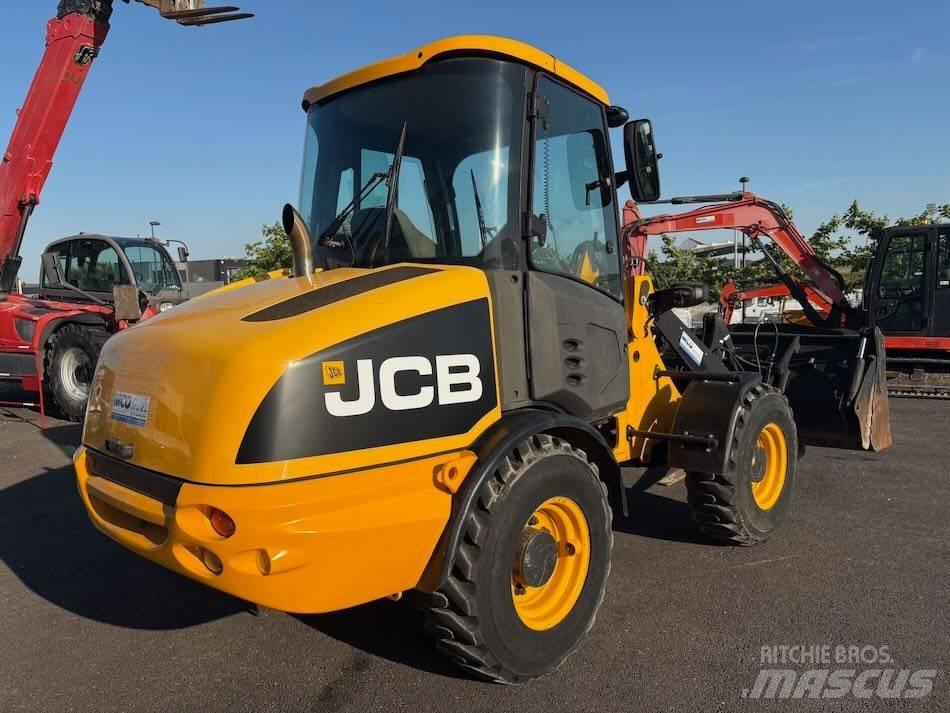 JCB 406 Utovarivači na kotačima