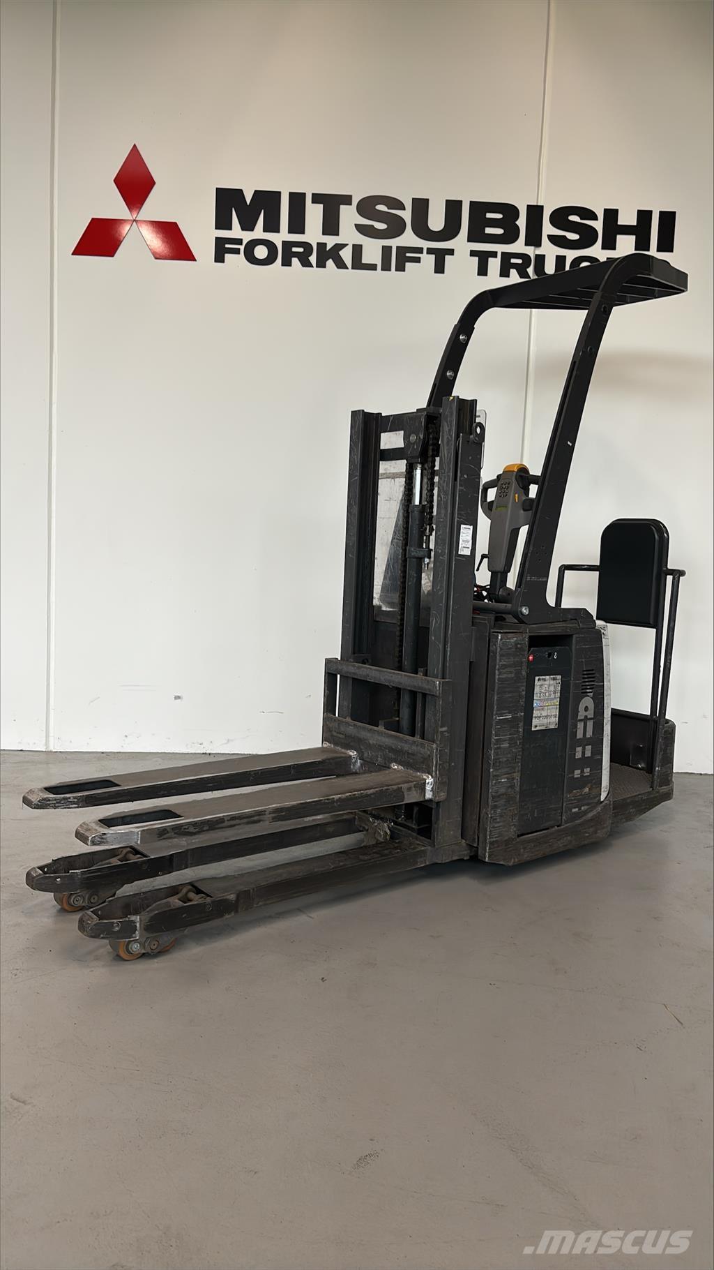 Atlet PDP200 Samopogonski ručni viličari