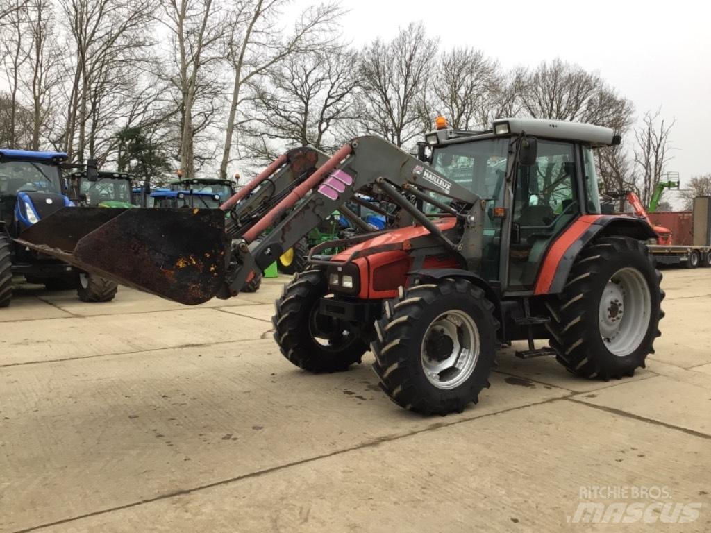 Massey Ferguson 4255 Traktori
