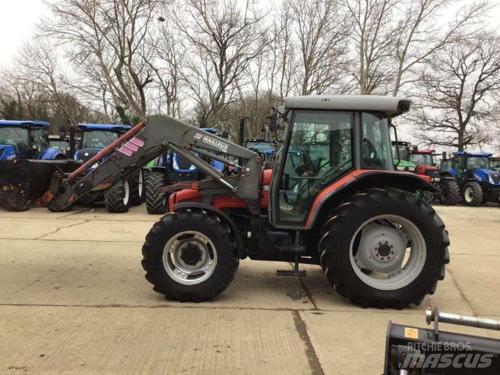 Massey Ferguson 4255 Traktori