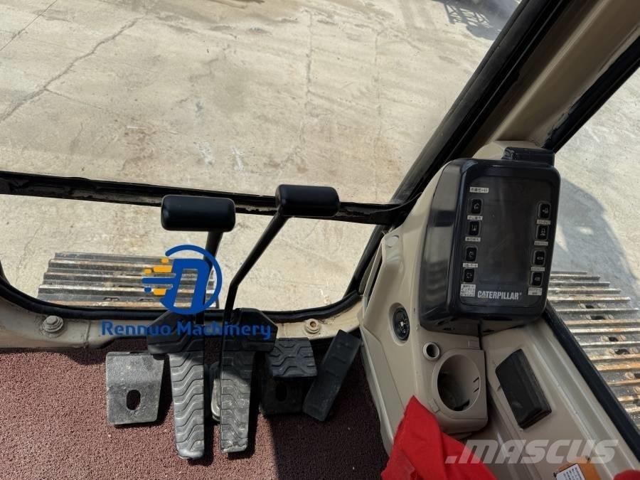 CAT 320 BL Bageri gusjeničari