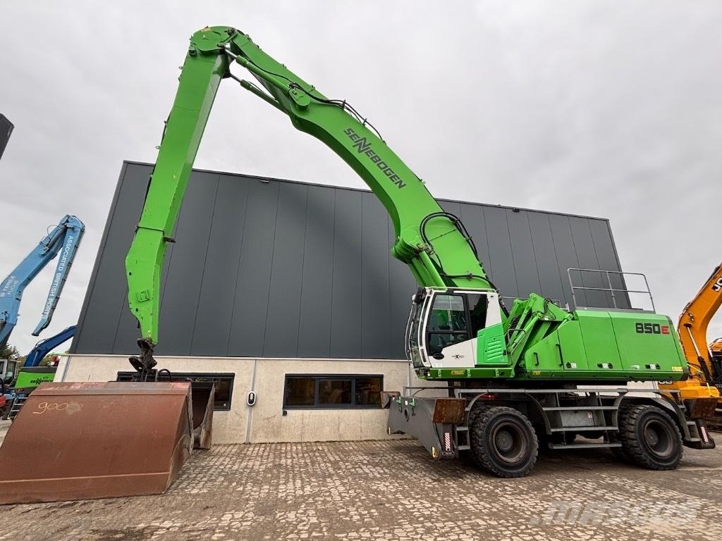 Sennebogen 850 M Bageri za manipuliranje materijalom / otpadom