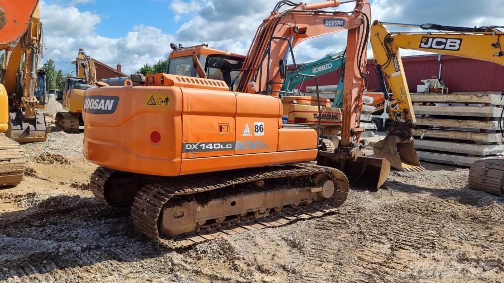 Doosan DX 140 LC-3 Bageri gusjeničari