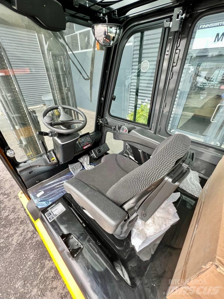 Hyundai 35B-9U Električni viličari