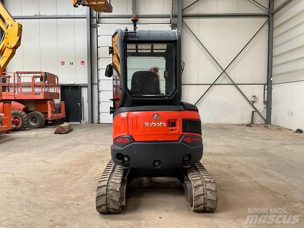 Kubota U 27-4 Mini bageri <7t