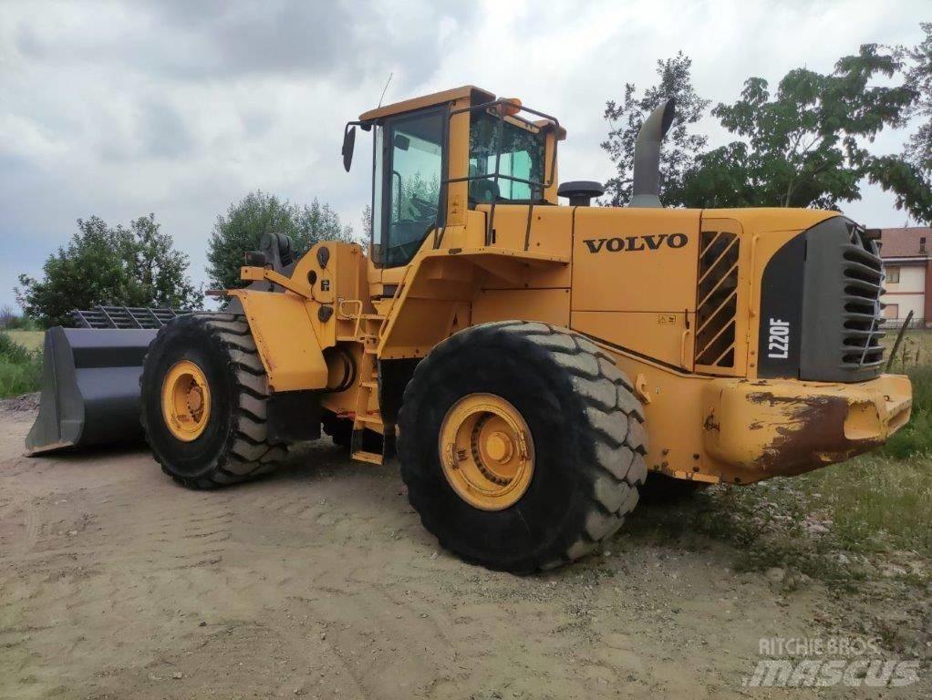 Volvo L 220 F Utovarivači na kotačima