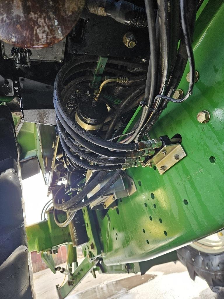 John Deere 6610 Traktori