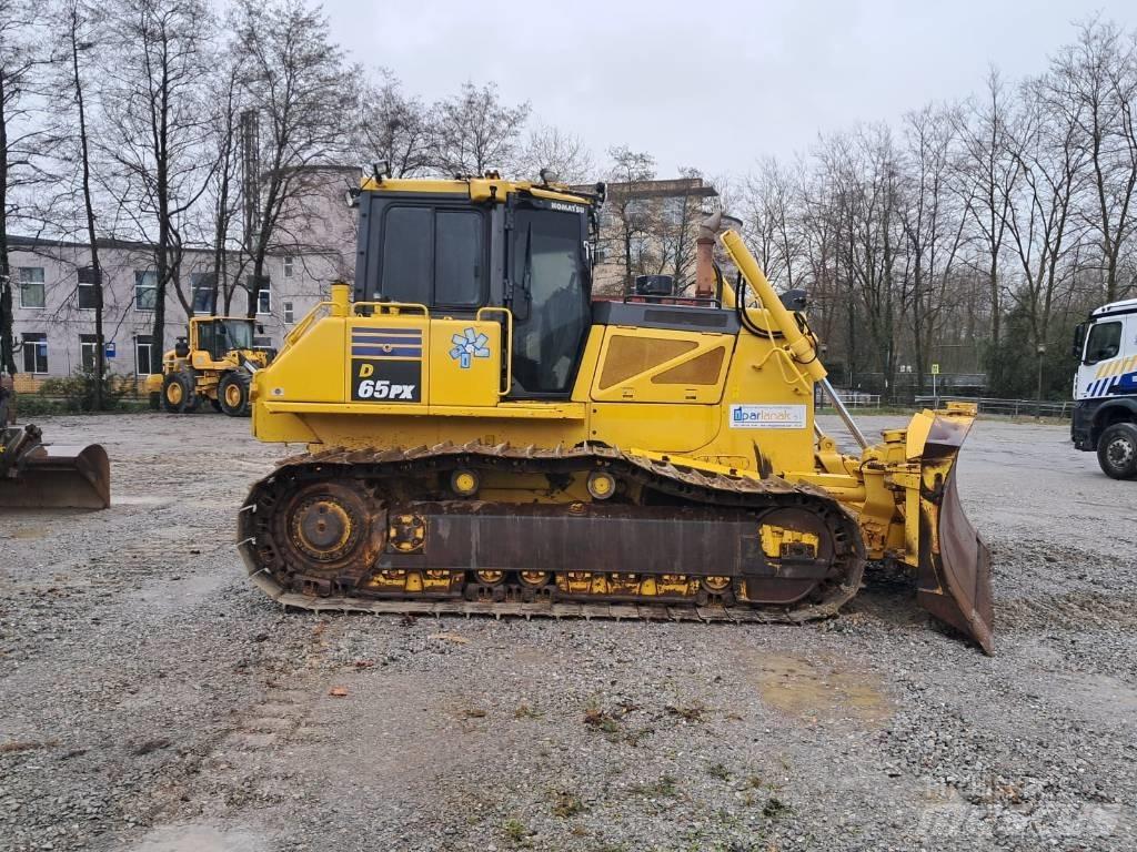 Komatsu D 65 PX-17 Buldožeri gusjeničari