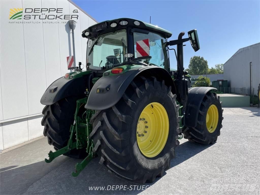 John Deere 6R 195 Traktori