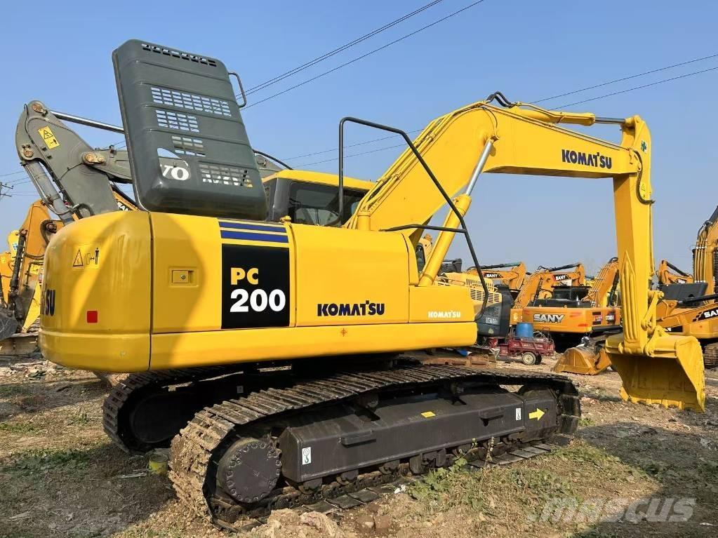 Komatsu PC 200 Bageri gusjeničari