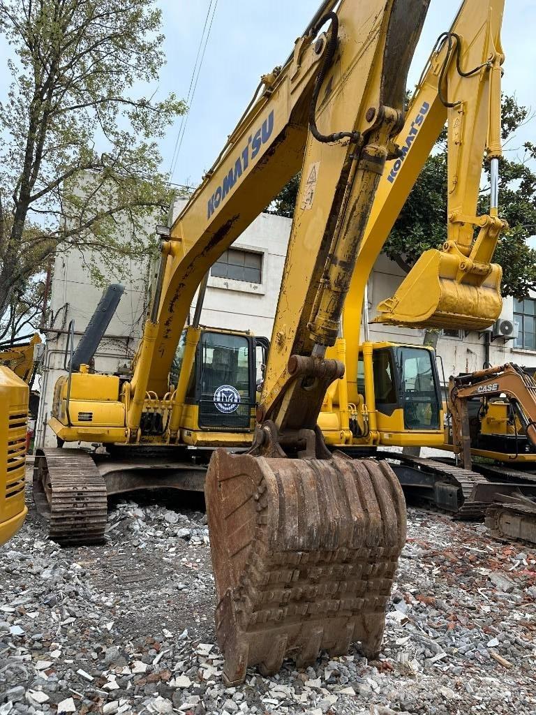 Komatsu PC220-8MO Bageri gusjeničari