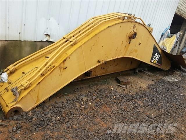 CAT 320 C Bageri dugog dosega