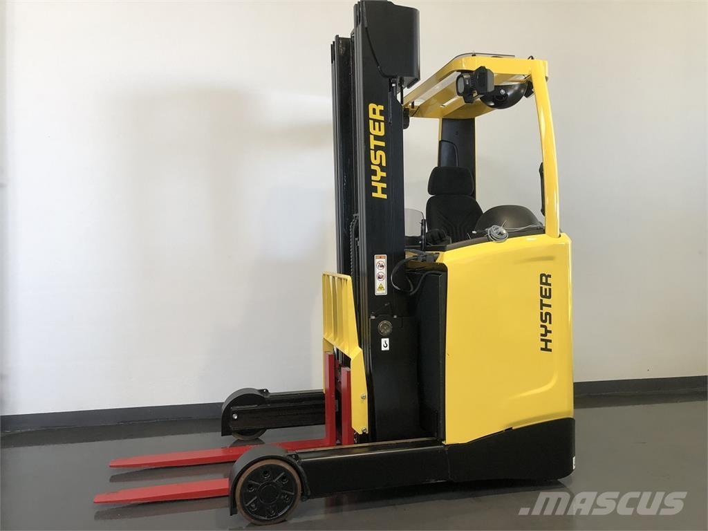 Hyster R1.4E Viličari sa pomičnim stupom