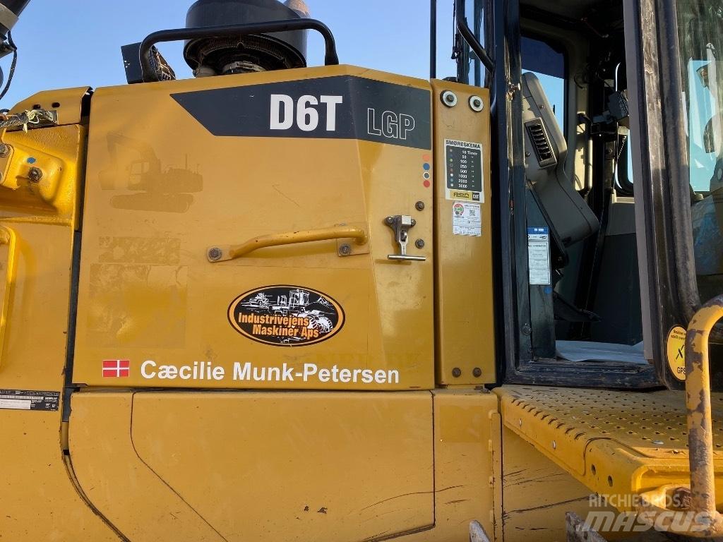 CAT D 6 T LGP Buldožeri gusjeničari