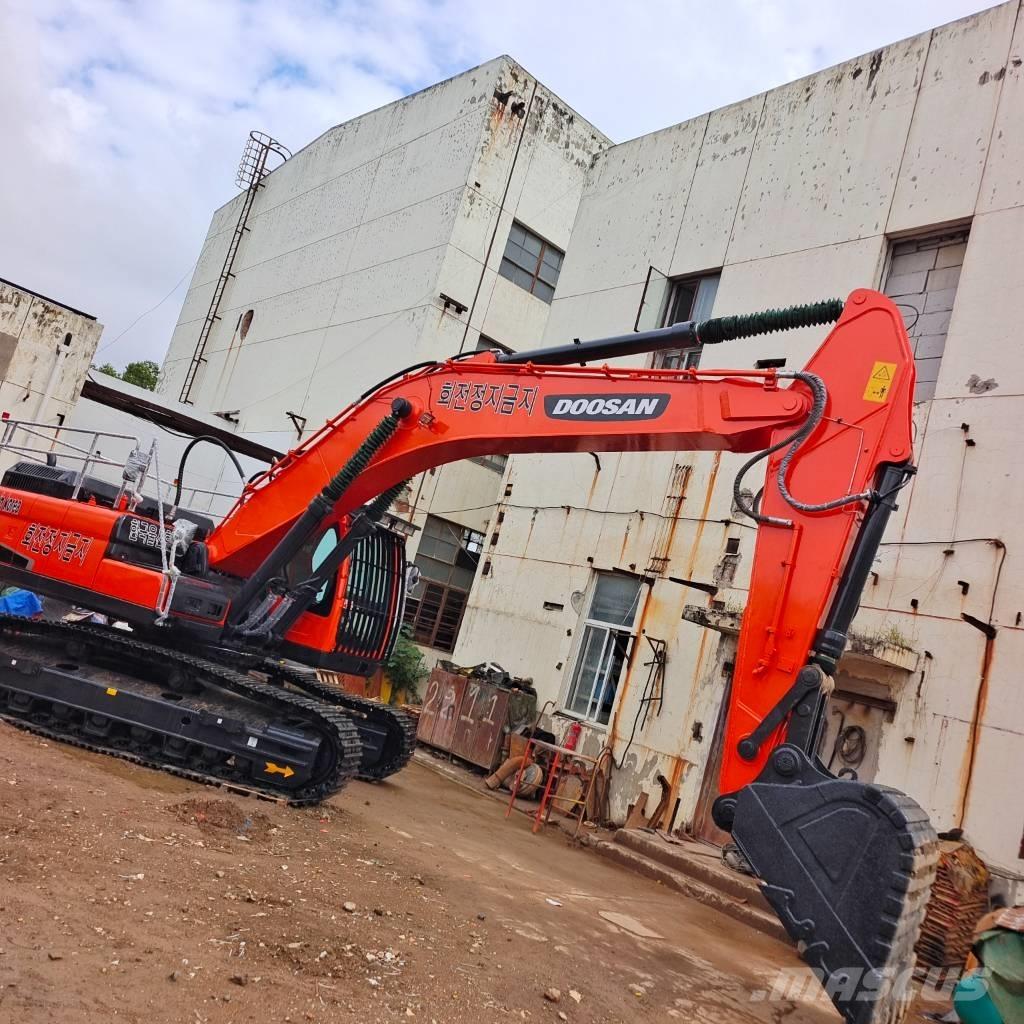 Doosan DX340LC Bageri gusjeničari