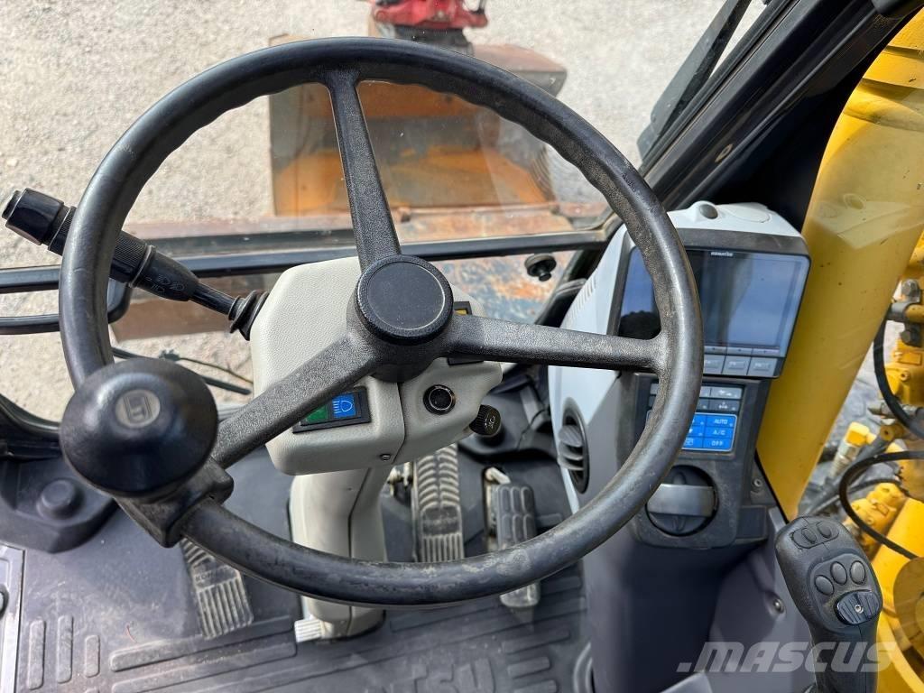 Komatsu PW 148-8 Bageri na kotačima