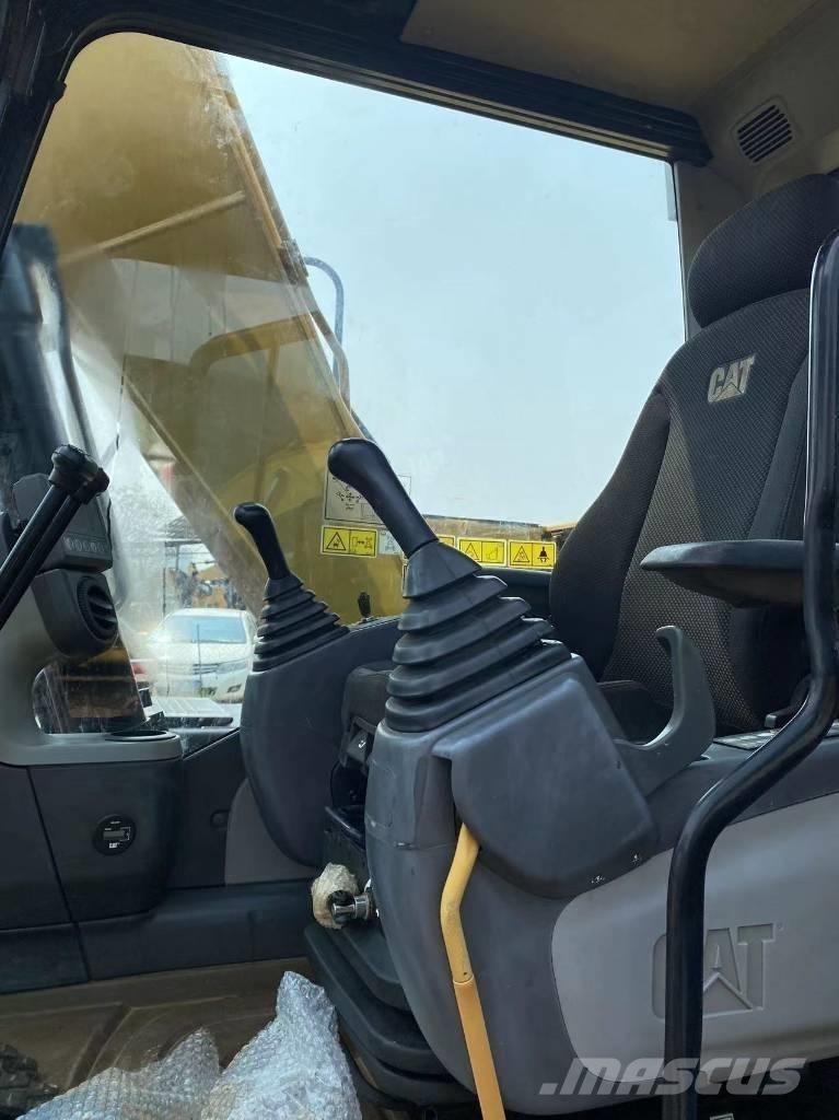 CAT 313 D Bageri gusjeničari