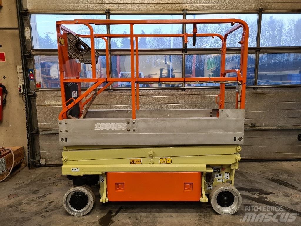 JLG 1930 ES Škaraste platforme
