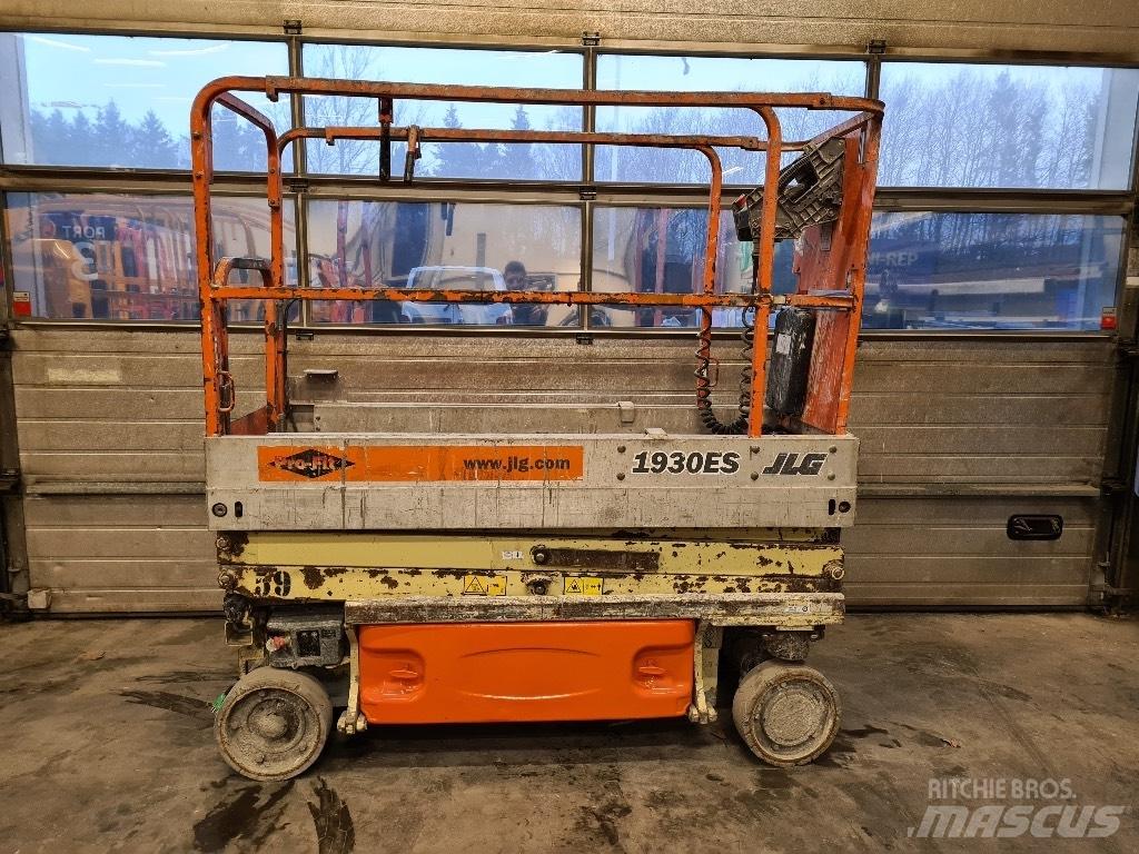 JLG 1930 ES Škaraste platforme