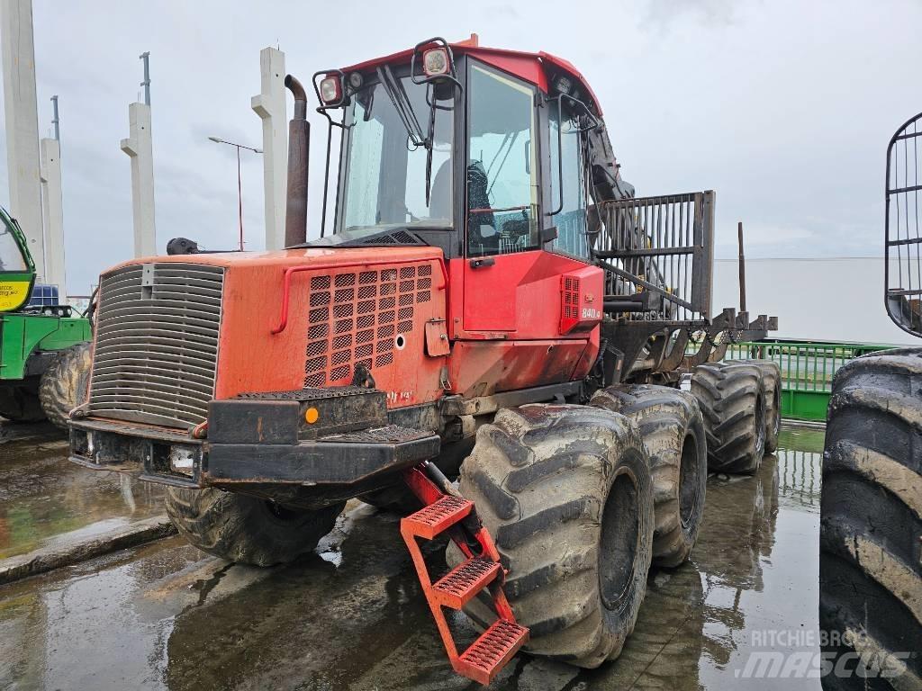 Valmet 840.4 Forvarderi