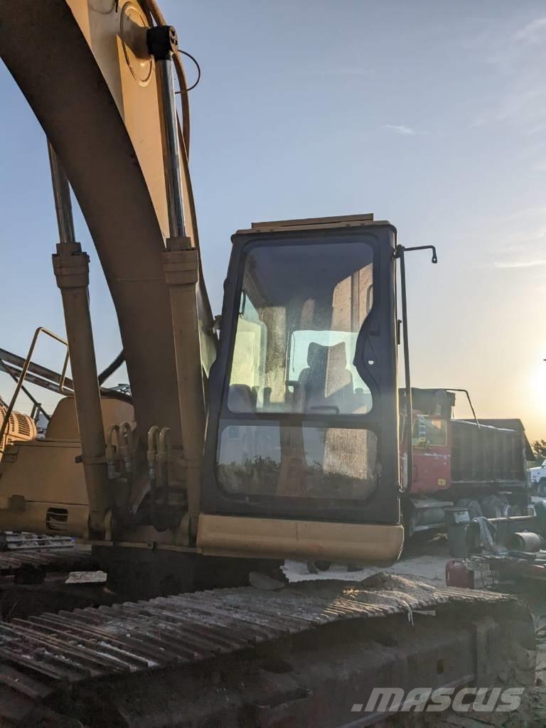 CAT 320 B L Utovarivači na kotačima